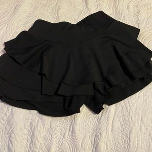 Black Skort